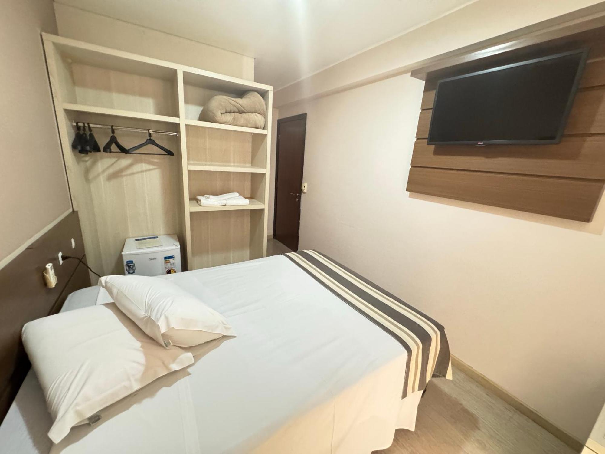 Hotel Sol By Mrhotelaria Curitiba Extérieur photo