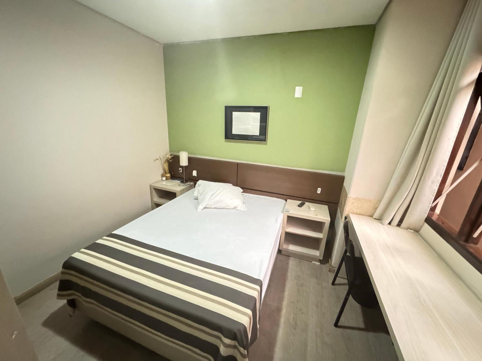 Hotel Sol By Mrhotelaria Curitiba Extérieur photo