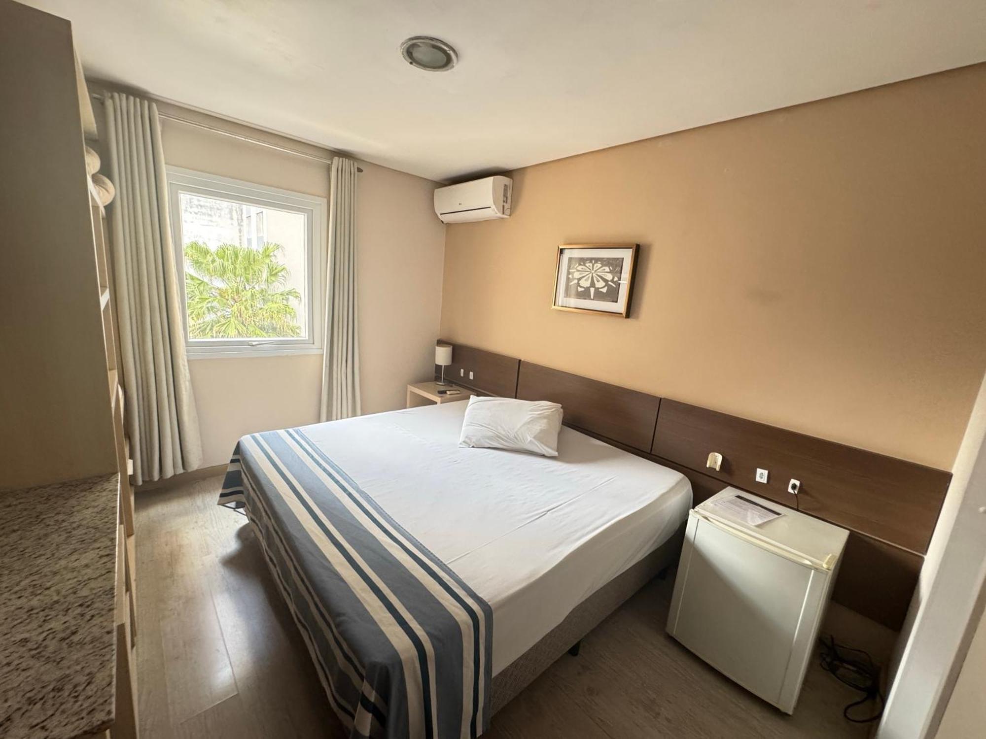 Hotel Sol By Mrhotelaria Curitiba Extérieur photo