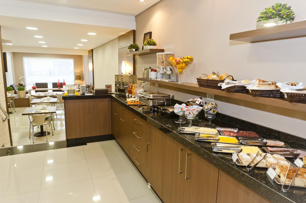 Hotel Sol By Mrhotelaria Curitiba Extérieur photo